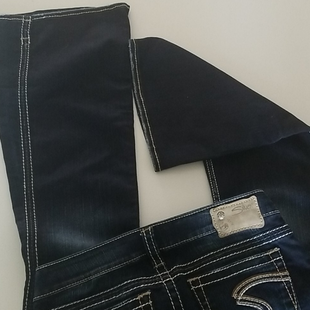 Women's Silver Denim Size 28x32 - Picture 5 of 5